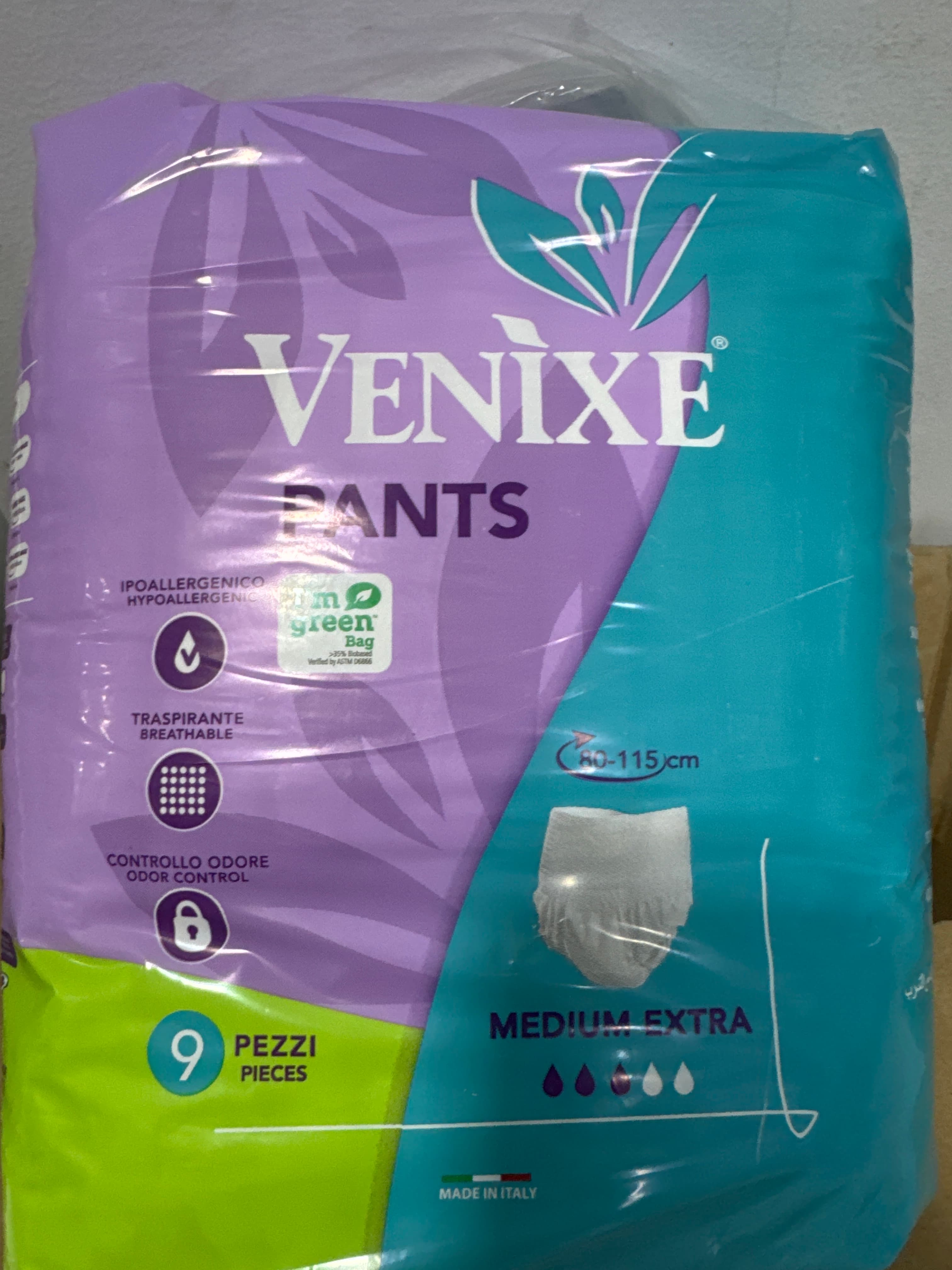 Venixe Pants Medium Extra BT 9